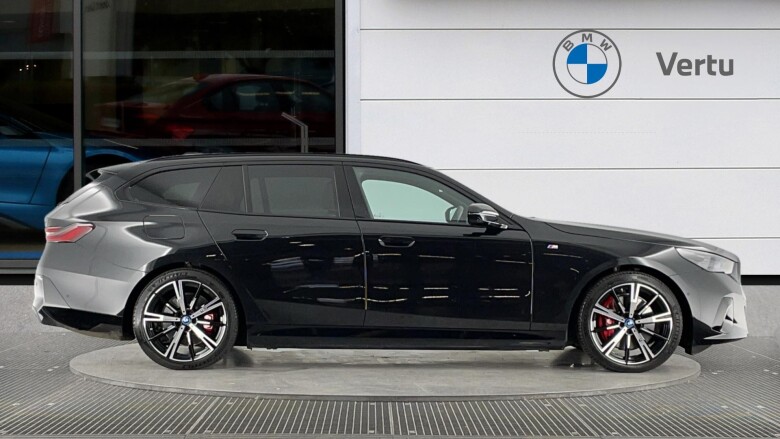 BMW i5 250kW eDrive40 M Sport Pro 84kWh 5dr Auto [Comf+] Electric Estate